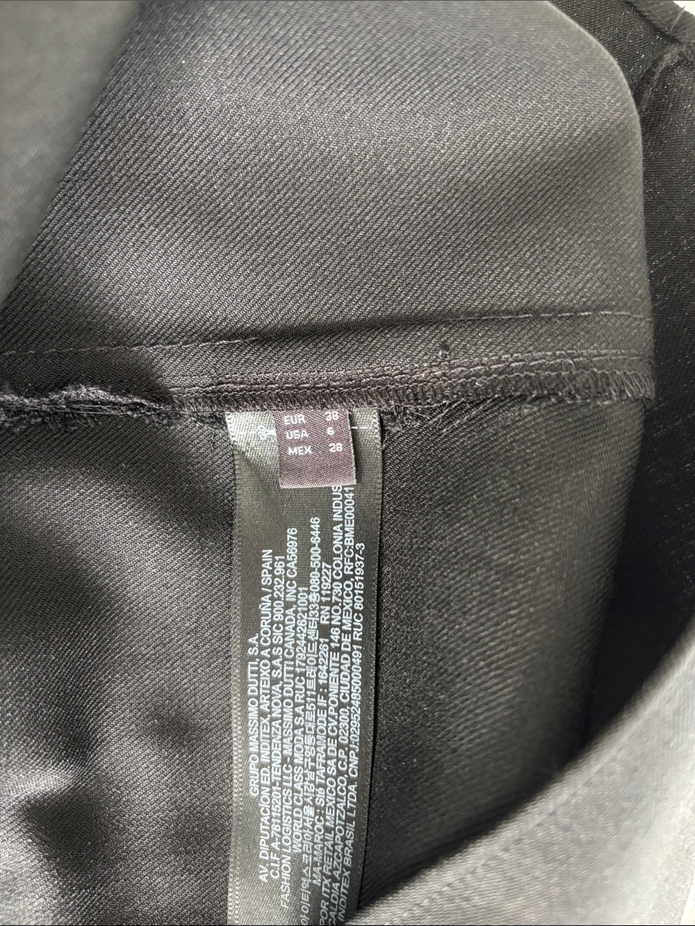 NWOT Massimo Dutti Black V‑Neck Cap‑Sleeve Midi Dress - Picture 7 of 8